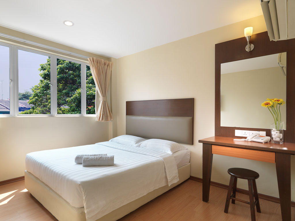 Express by Fenix Inn Lobby (coming soon)